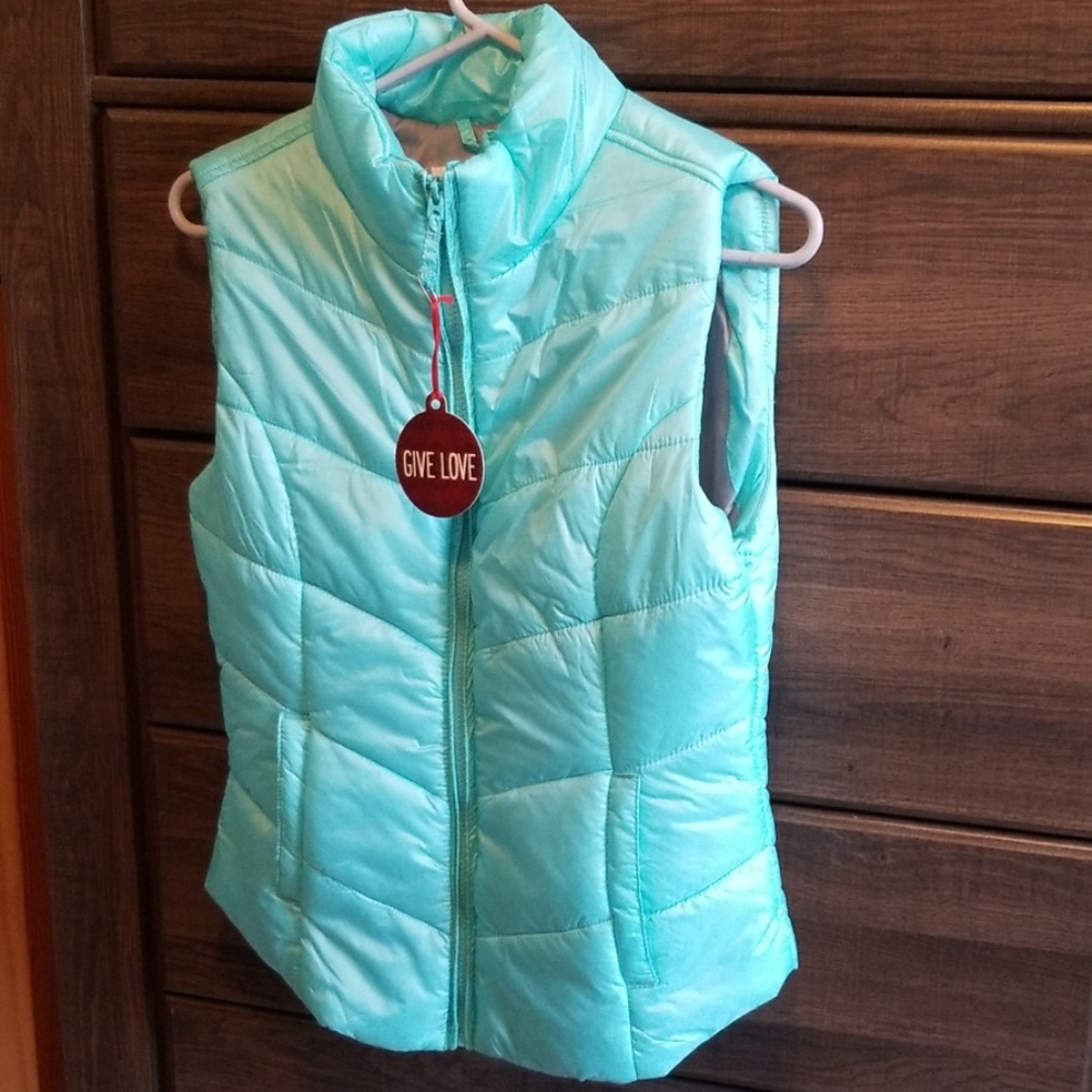 Thin puffer vest